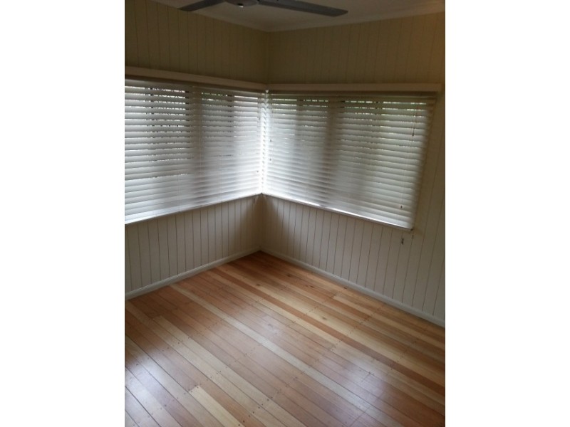 49 Goldring Street, Hermit Park QLD 4812