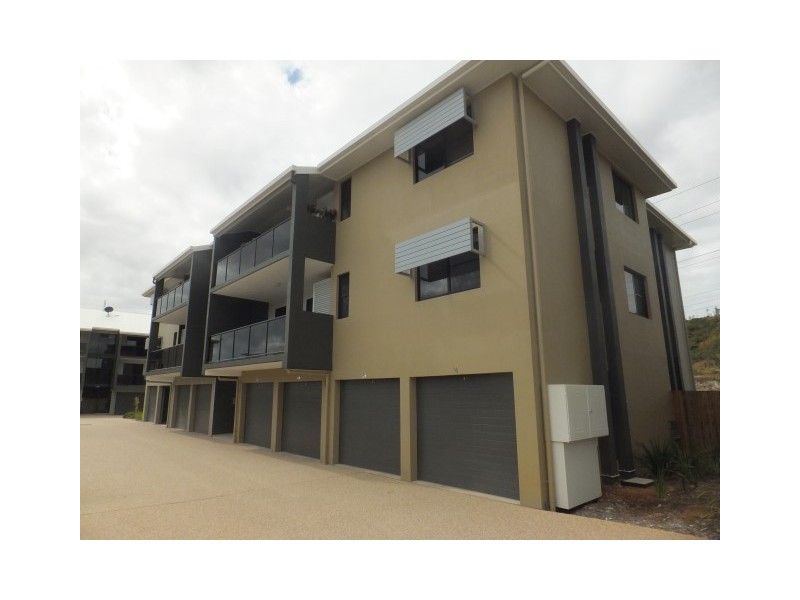 Unit 12 / 309 Angus Smith Drive, Douglas QLD 4814