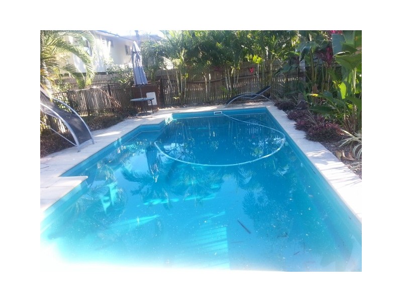 16 Malbon Road, Kirwan QLD 4817