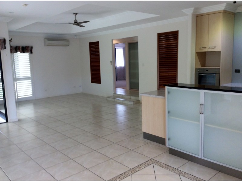 37 Lakeland Blvd, Idalia QLD 4811