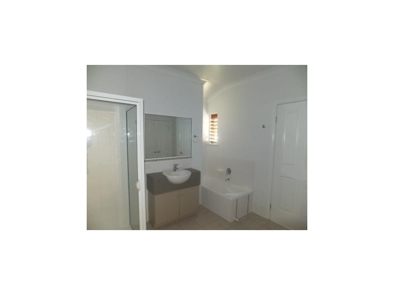 22/16-22 Martinez Avenue, West End QLD 4810