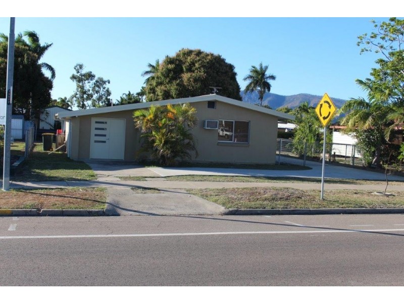 127 – 129 Thuringowa Drive, Kirwan QLD 4817