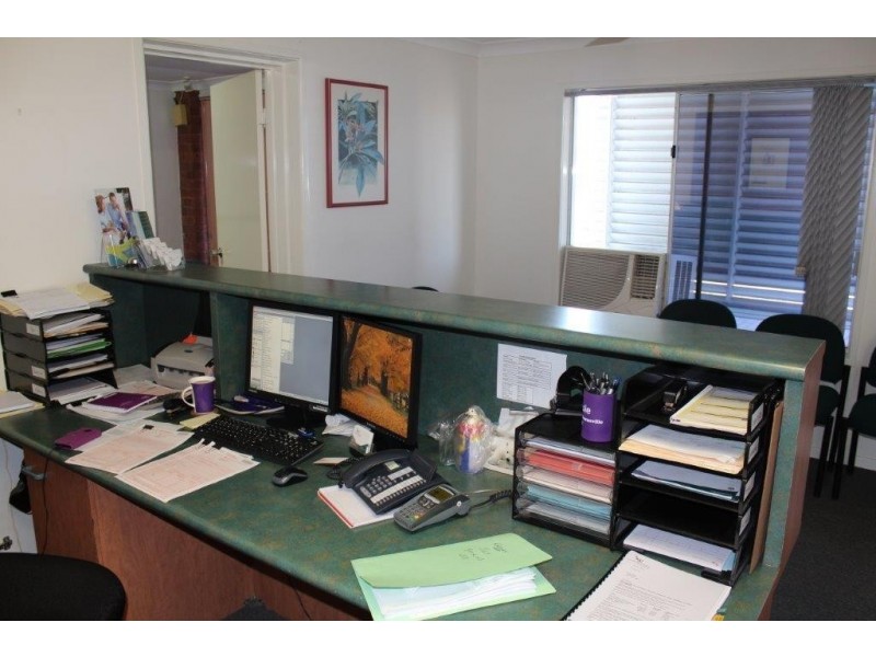 127 – 129 Thuringowa Drive, Kirwan QLD 4817