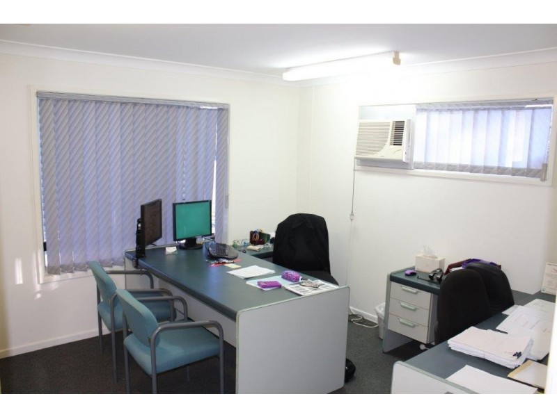 127 – 129 Thuringowa Drive, Kirwan QLD 4817