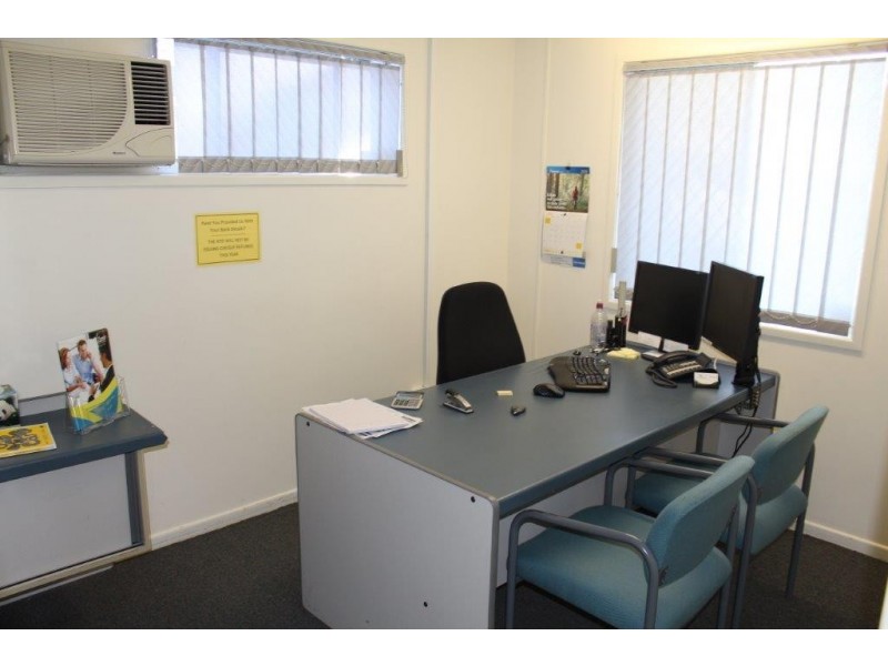 127 – 129 Thuringowa Drive, Kirwan QLD 4817