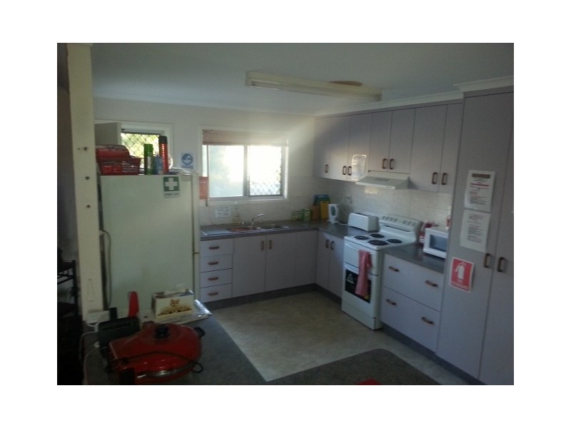 4 Alpha Street, Kirwan QLD 4817