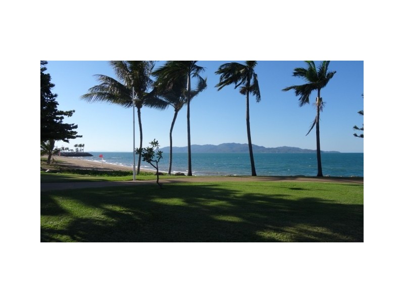 3/163 Eyre Street, North Ward QLD 4810