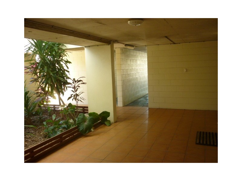 3/163 Eyre Street, North Ward QLD 4810