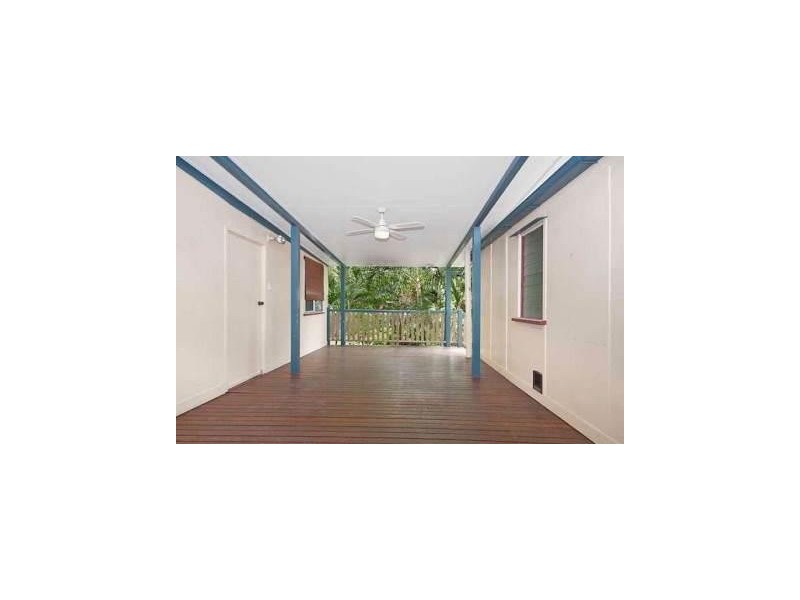 14 PHILP, Hermit Park QLD 4812