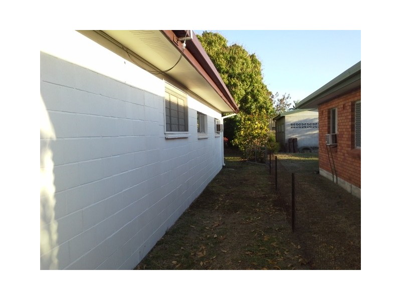 19 Wattle Street, Kirwan QLD 4817