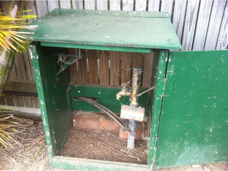 16 WINDSOR, Hermit Park QLD 4812