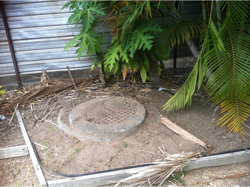 16 WINDSOR, Hermit Park QLD 4812