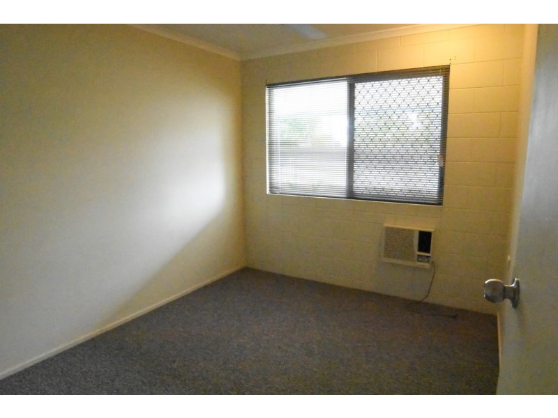 2 Alexander Court, Rasmussen QLD 4815