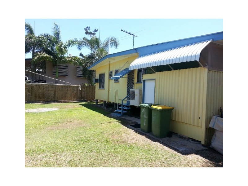 4 Bomana Street, Aitkenvale QLD 4814