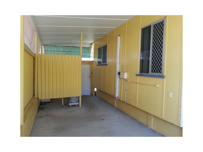 4 Bomana Street, Aitkenvale QLD 4814