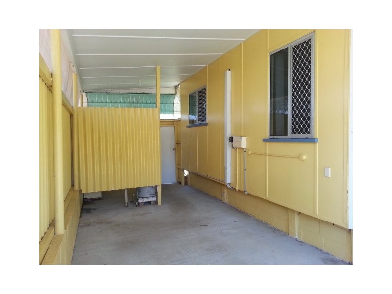 4 Bomana Street, Aitkenvale QLD 4814