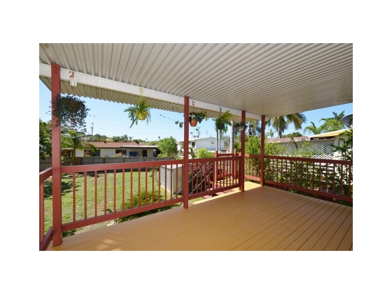 10 Carina Court, Mount Louisa QLD 4814