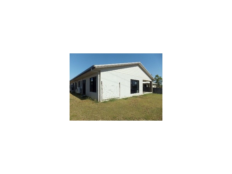 23 Deedes Crescent, Bushland Beach QLD 4818