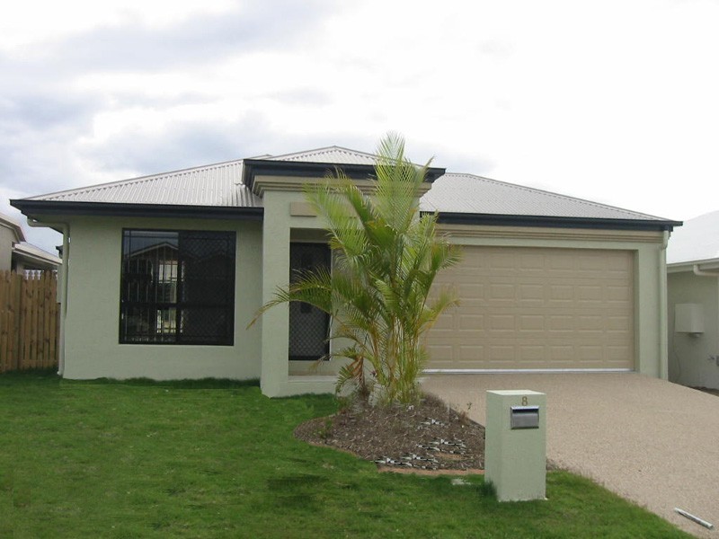 8 Kite, Douglas QLD 4814