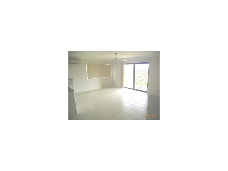 8 Kite, Douglas QLD 4814