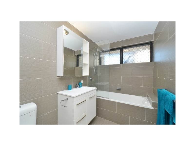 1/90 Davidson  Street, South Townsville QLD 4810