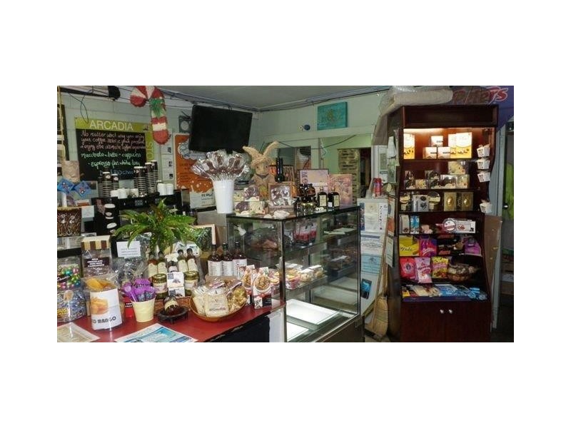 28 McCabe Crescent, Magnetic Island QLD 4819