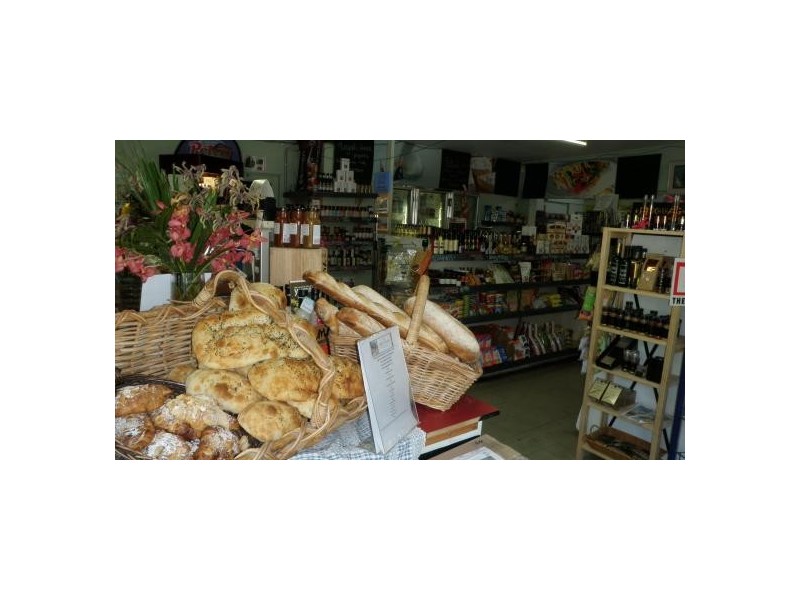 28 McCabe Crescent, Magnetic Island QLD 4819