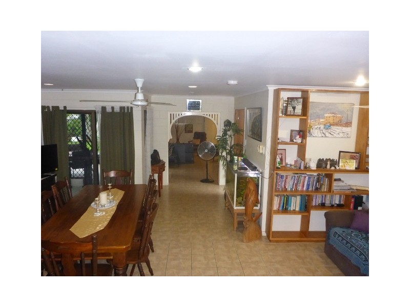 13 CHAMPAGNE CRESCENT, Kelso QLD 4815