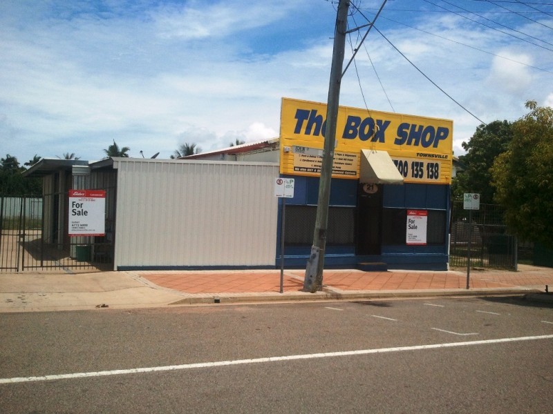 21 Echlin Street, West End QLD 4810