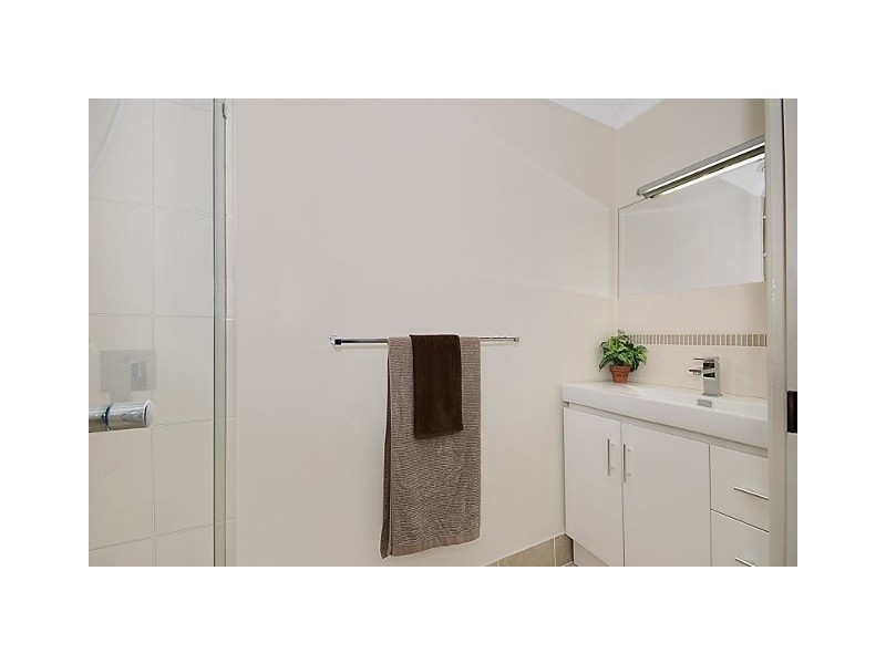 18 Lara St, Cranbrook QLD 4814