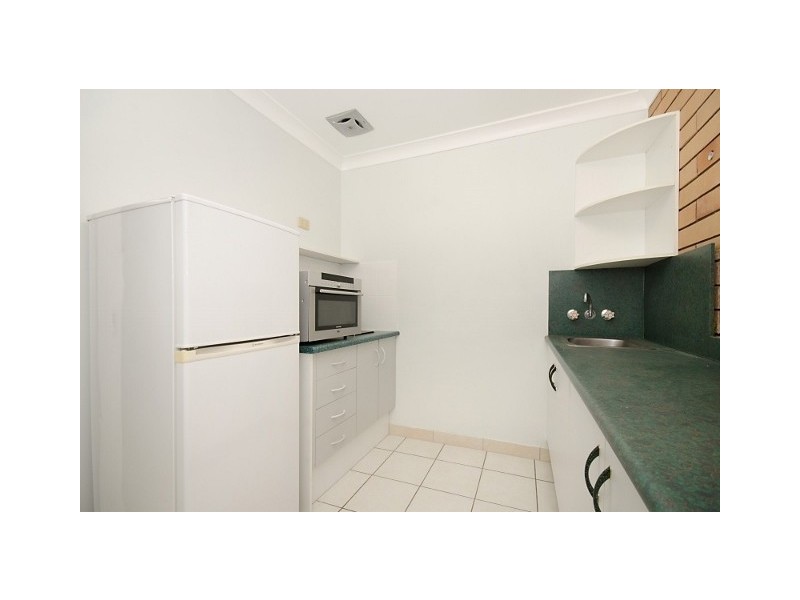 18 Lara St, Cranbrook QLD 4814