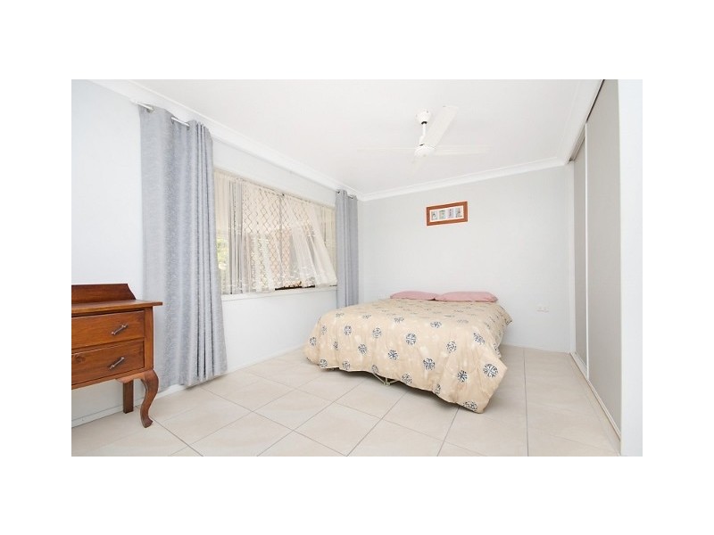 18 Lara St, Cranbrook QLD 4814