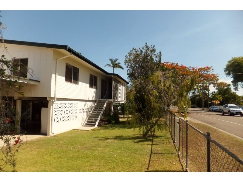 25 WEST STREET, Mundingburra QLD 4812