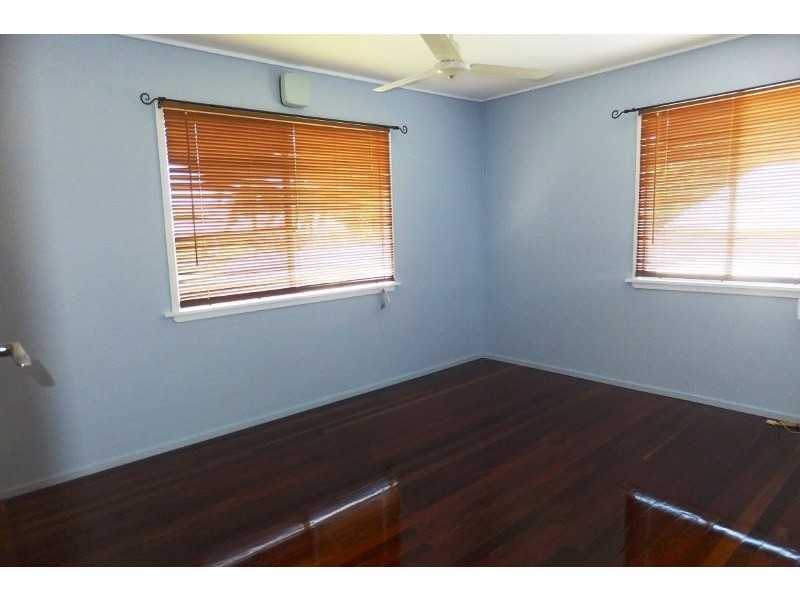 25 WEST STREET, Mundingburra QLD 4812