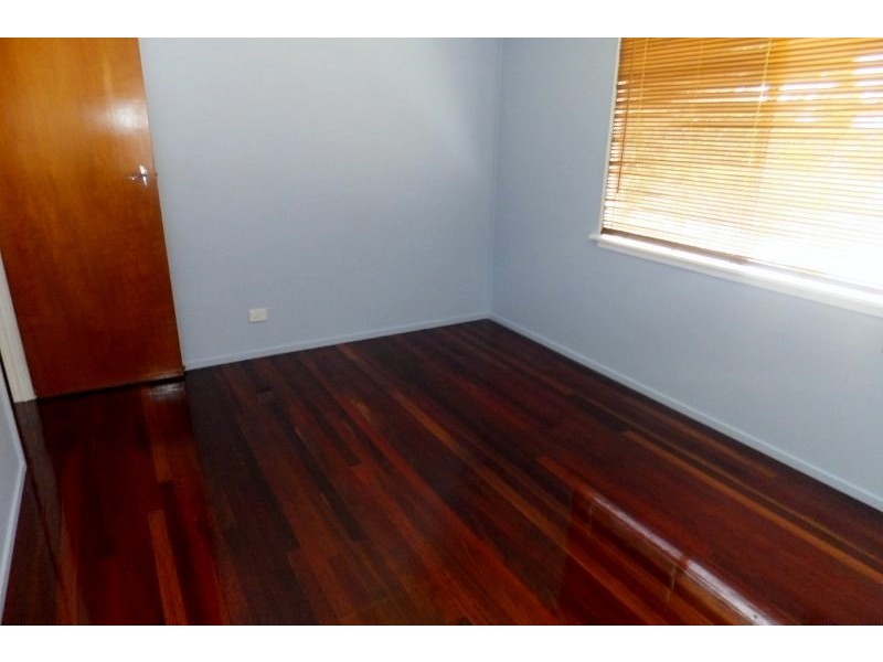 25 WEST STREET, Mundingburra QLD 4812