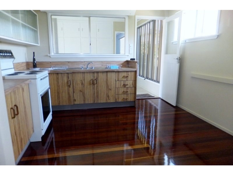 25 WEST STREET, Mundingburra QLD 4812