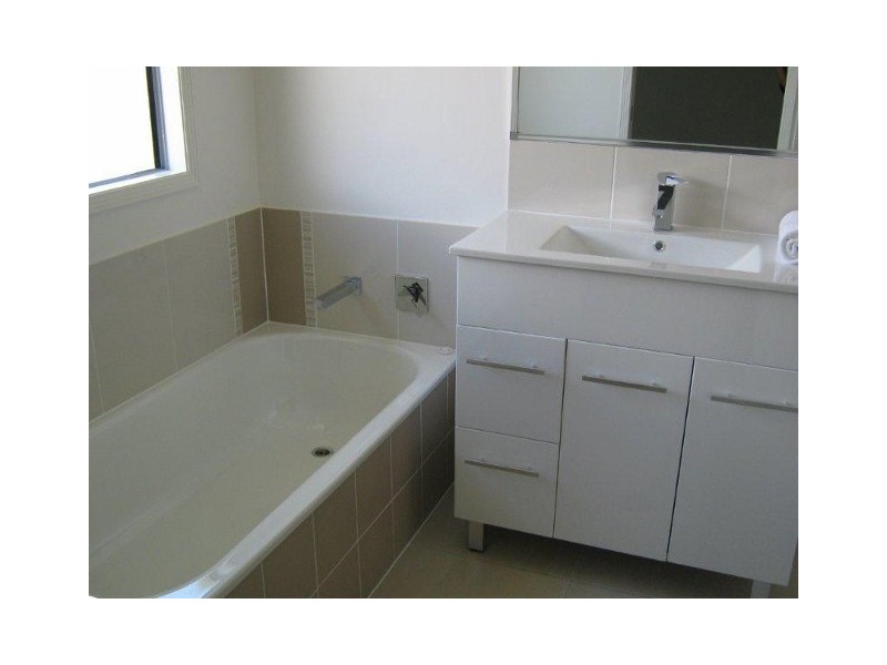 5 Summergold Street, Mount Low QLD 4818