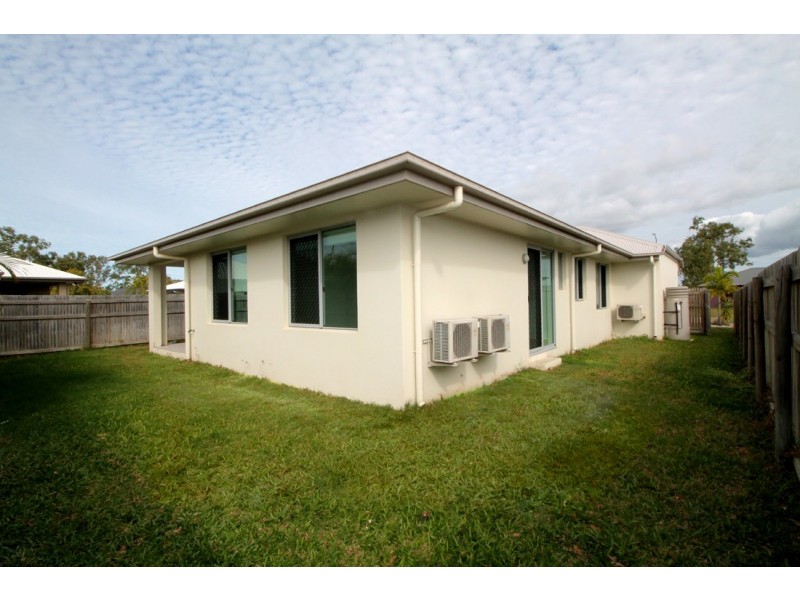 5 Summergold Street, Mount Low QLD 4818