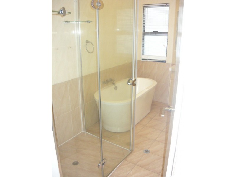 Railway Estate QLD 4810