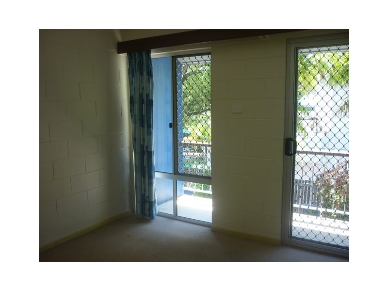 8/10 Paxton Street, North Ward QLD 4810