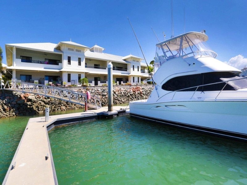 21-16 Sir Leslie Thiess Drive, Townsville QLD 4810