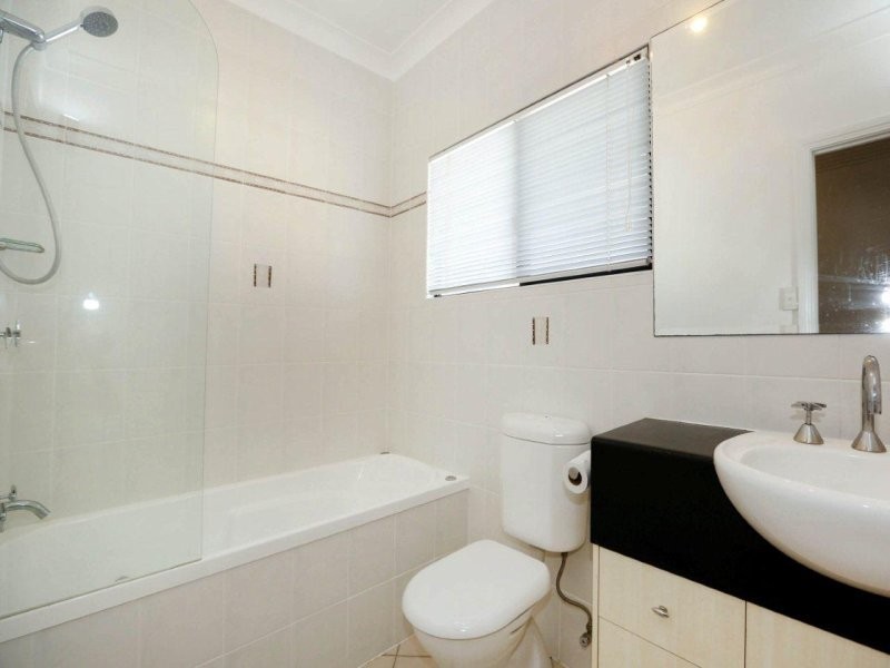 21-16 Sir Leslie Thiess Drive, Townsville QLD 4810