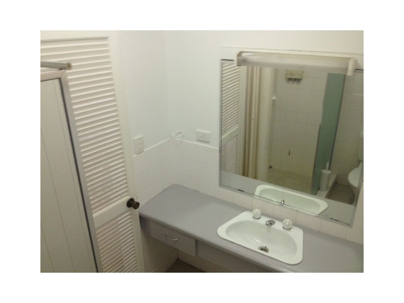 38/61-79 Mandalay Ave, Nelly Bay QLD 4819