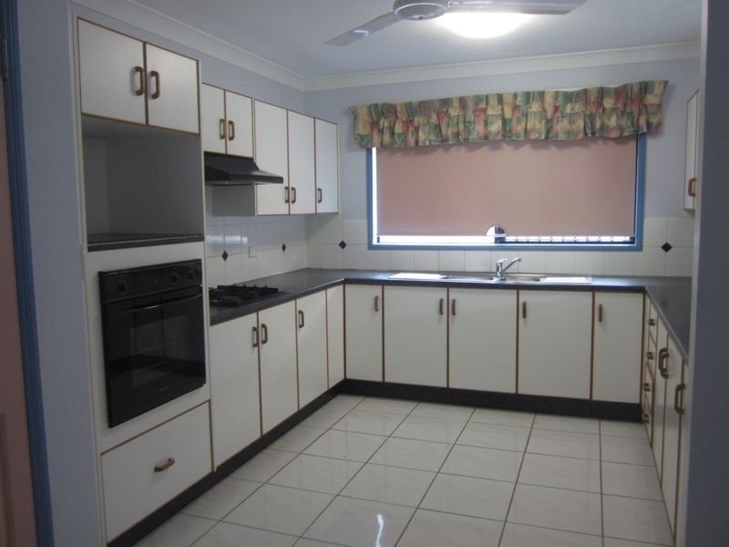 3 Curtain Place, Douglas QLD 4814