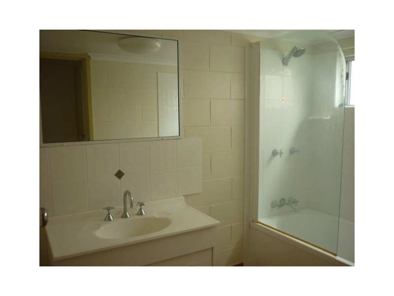 Contact agent, North Ward QLD 4810