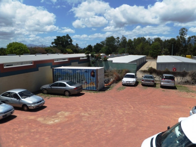 12 Ingham Road, West End QLD 4810