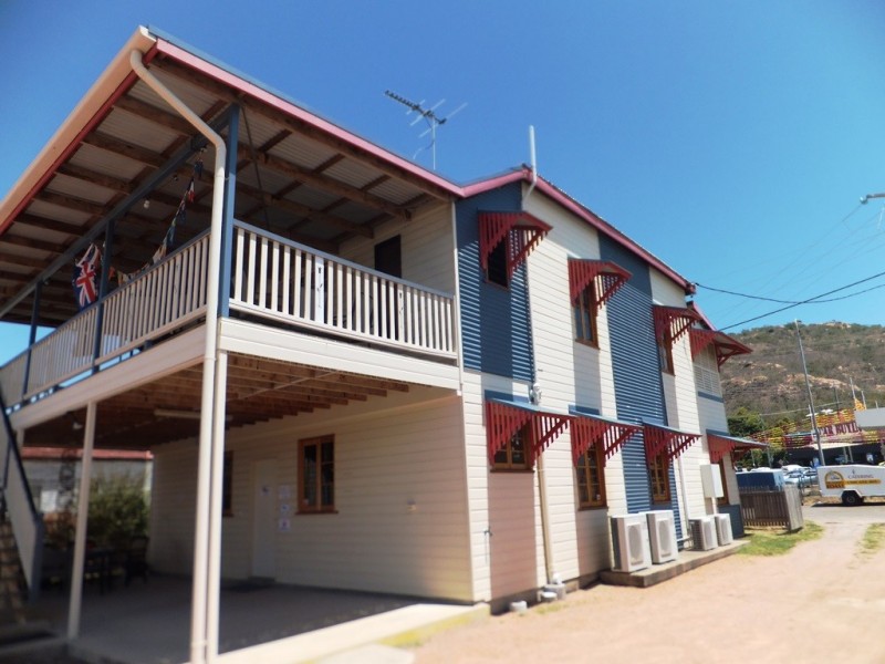 12 Ingham Road, West End QLD 4810