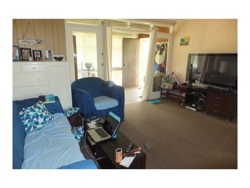 107 Hammett Street, Currajong QLD 4812