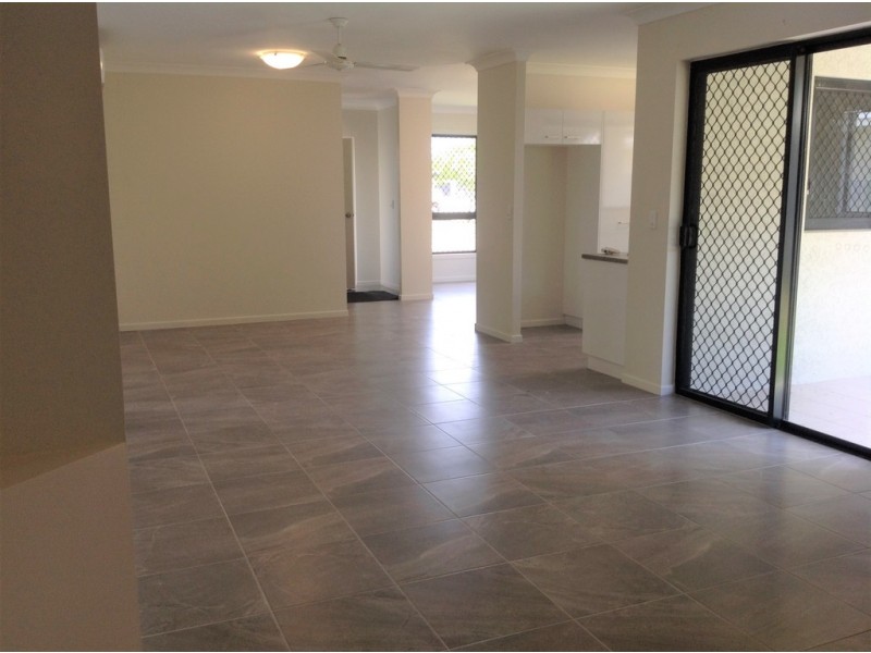 7 Somerville Place, Idalia QLD 4811