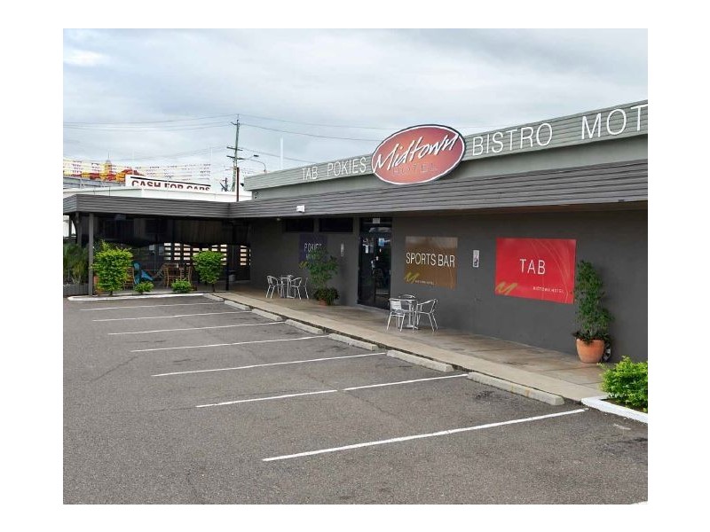 21 Ingham Road, West End QLD 4810